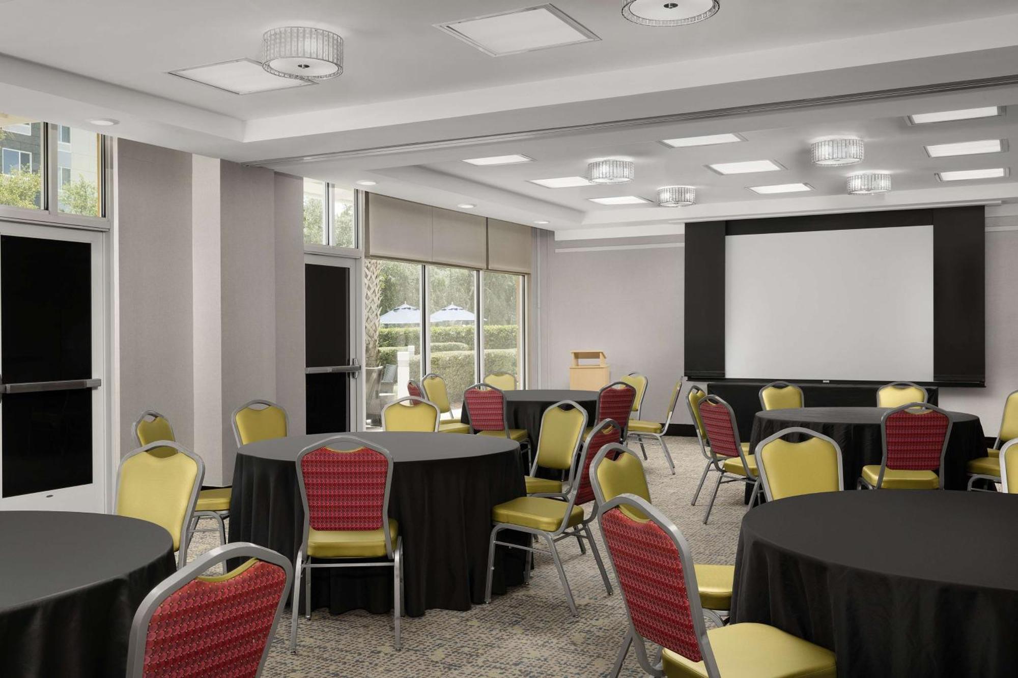Hampton Inn & Suites Orlando North Altamonte Springs Bagian luar foto