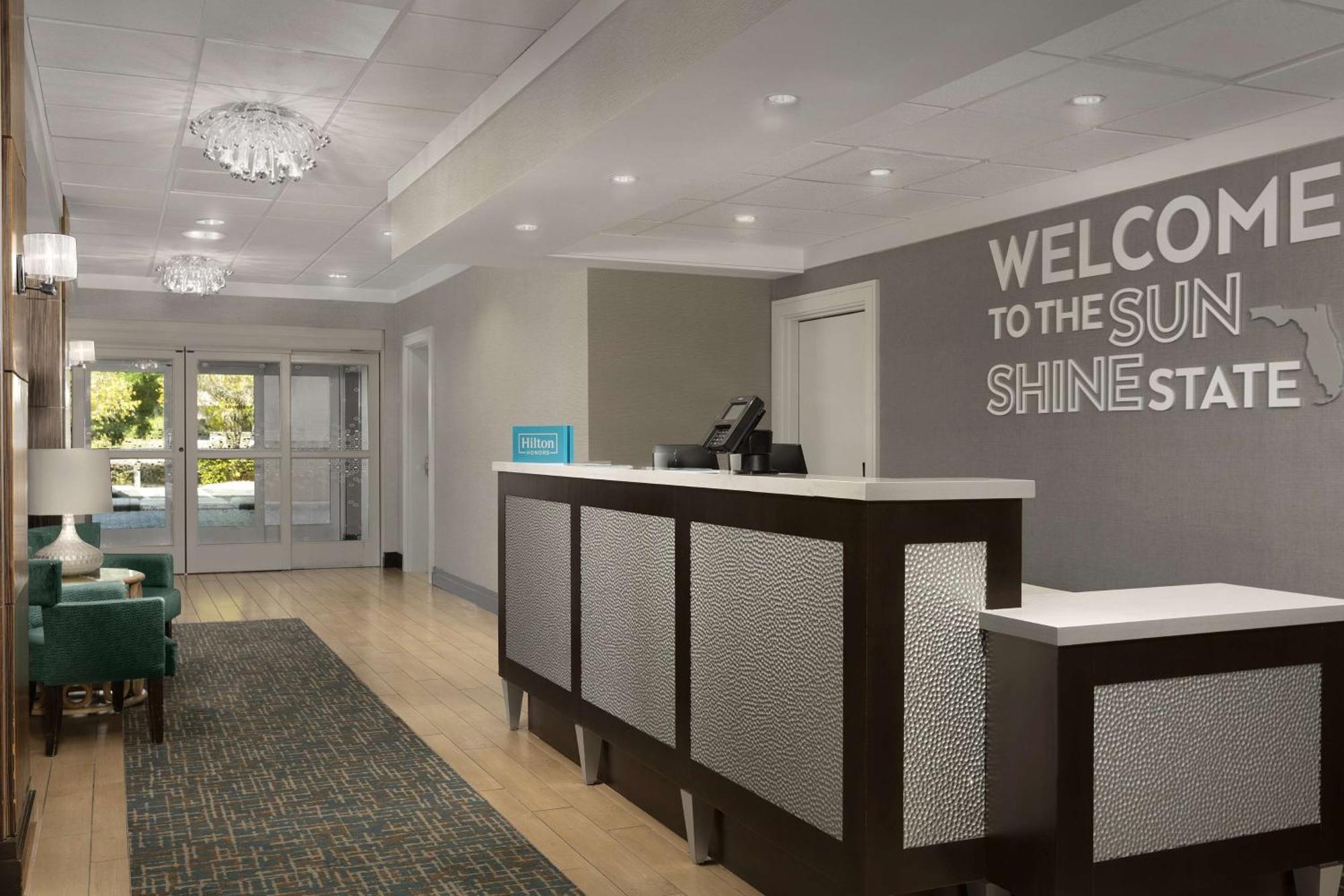 Hampton Inn & Suites Orlando North Altamonte Springs Bagian luar foto