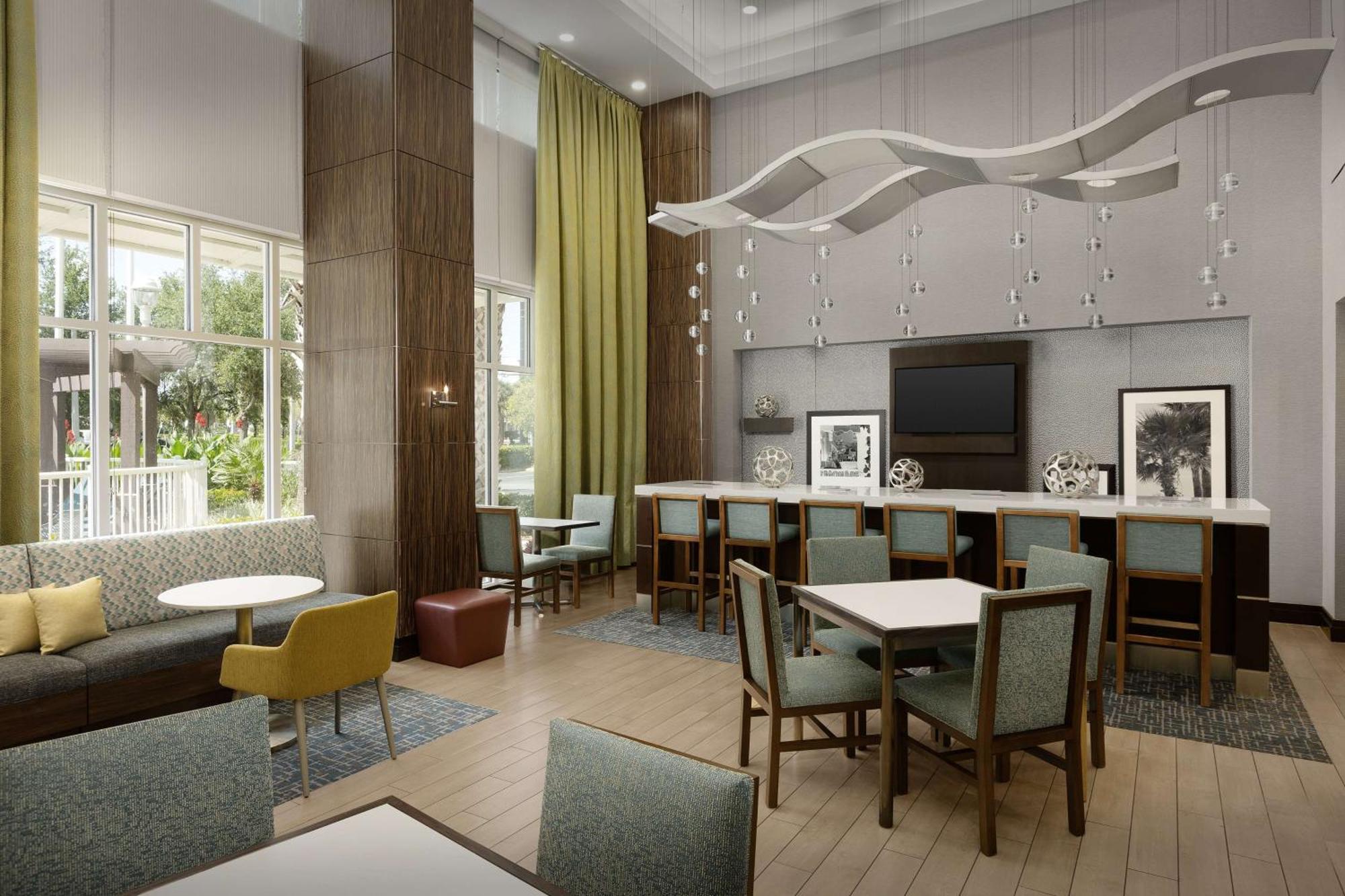 Hampton Inn & Suites Orlando North Altamonte Springs Bagian luar foto